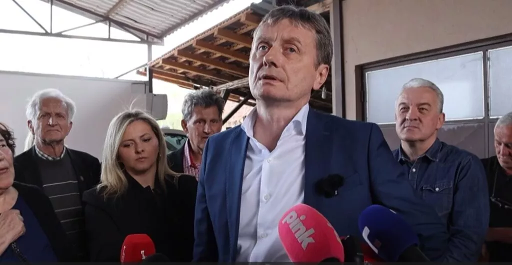 Glišić ponovo u Dragačevu, meštanima doneo sjajne vesti